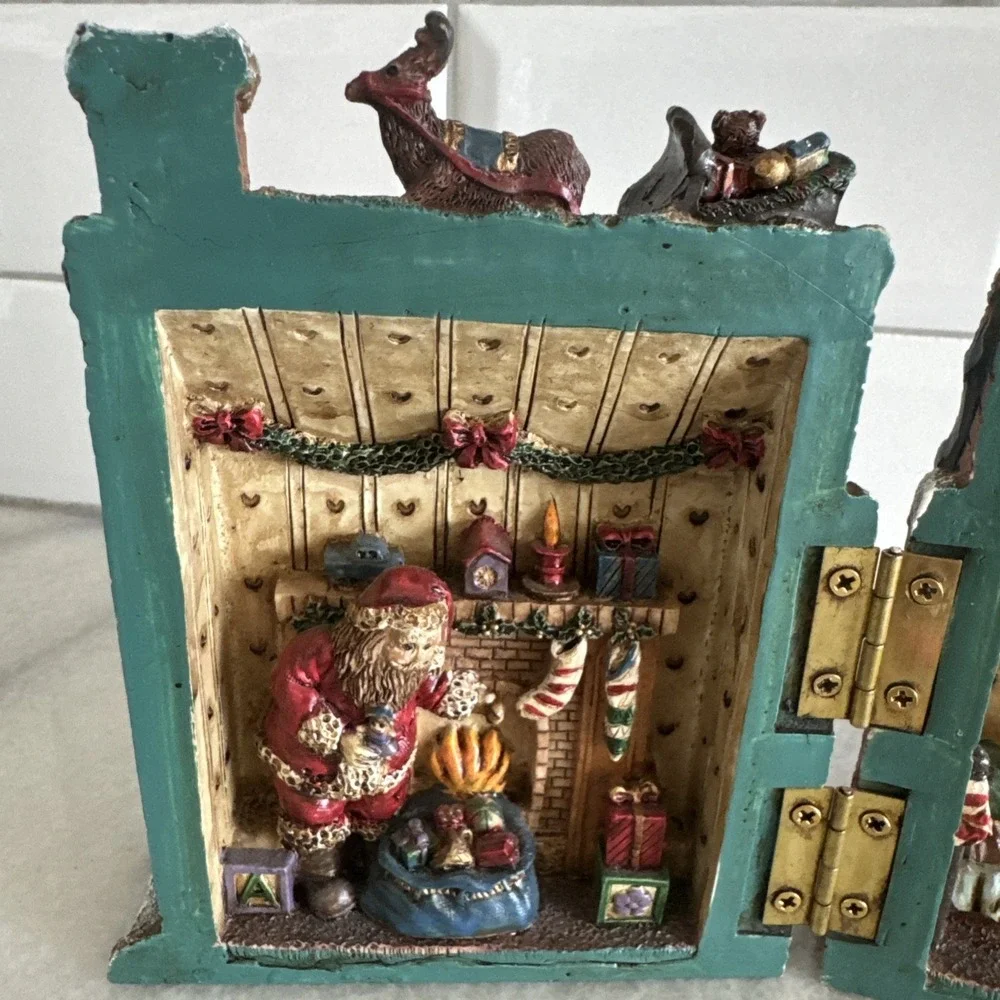 Windsor Village Collection Christmas collectible House vintage Boxed. Super Cute